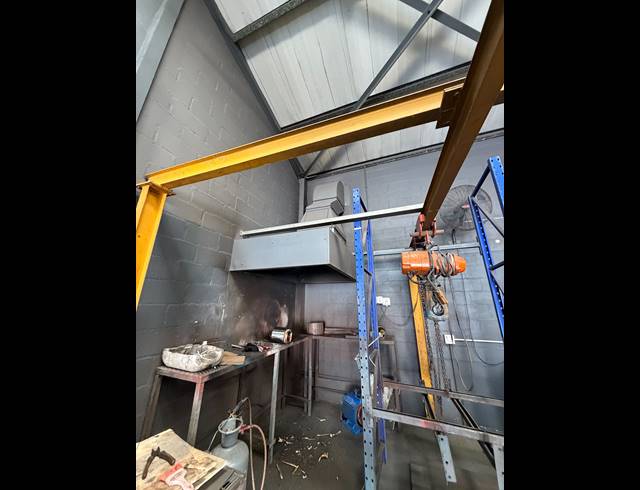 420M² WAREHOUSE TO LET IN EPPING INDUSTRIAL